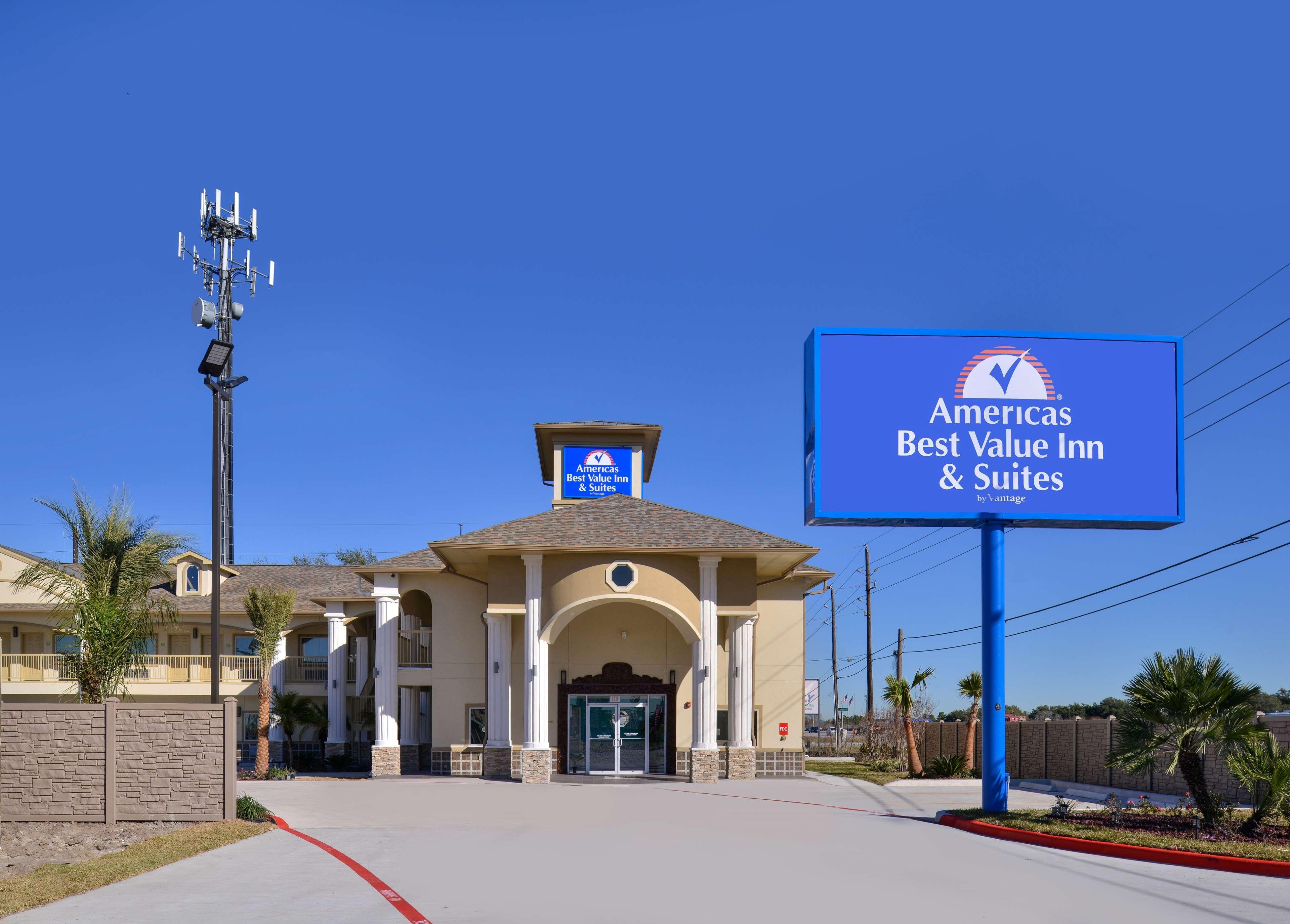Americas Best Value Inn & Suites - Houston/Hwy 6 & Westpark Mission Bend Ngoại thất bức ảnh