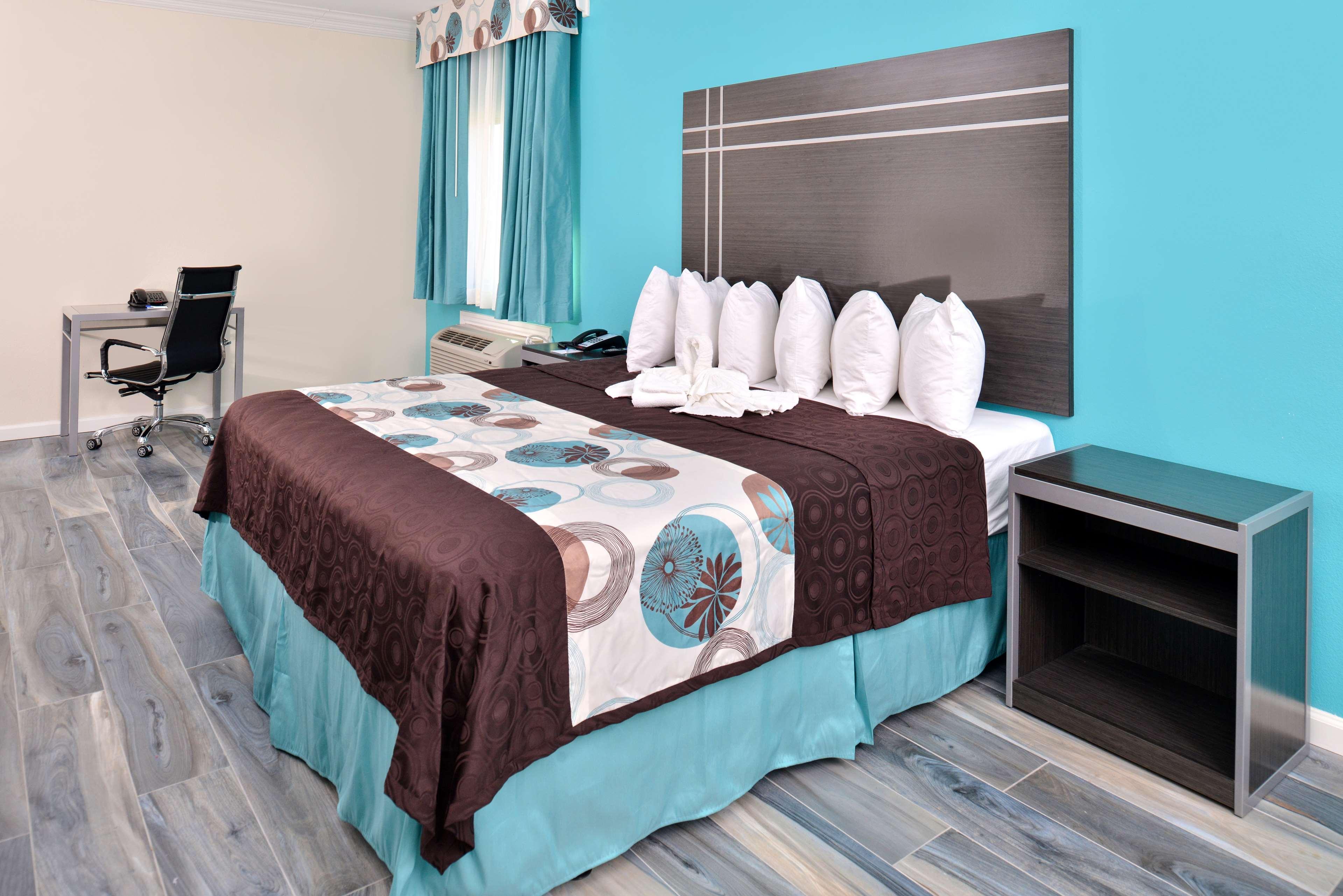 Americas Best Value Inn & Suites - Houston/Hwy 6 & Westpark Mission Bend Ngoại thất bức ảnh