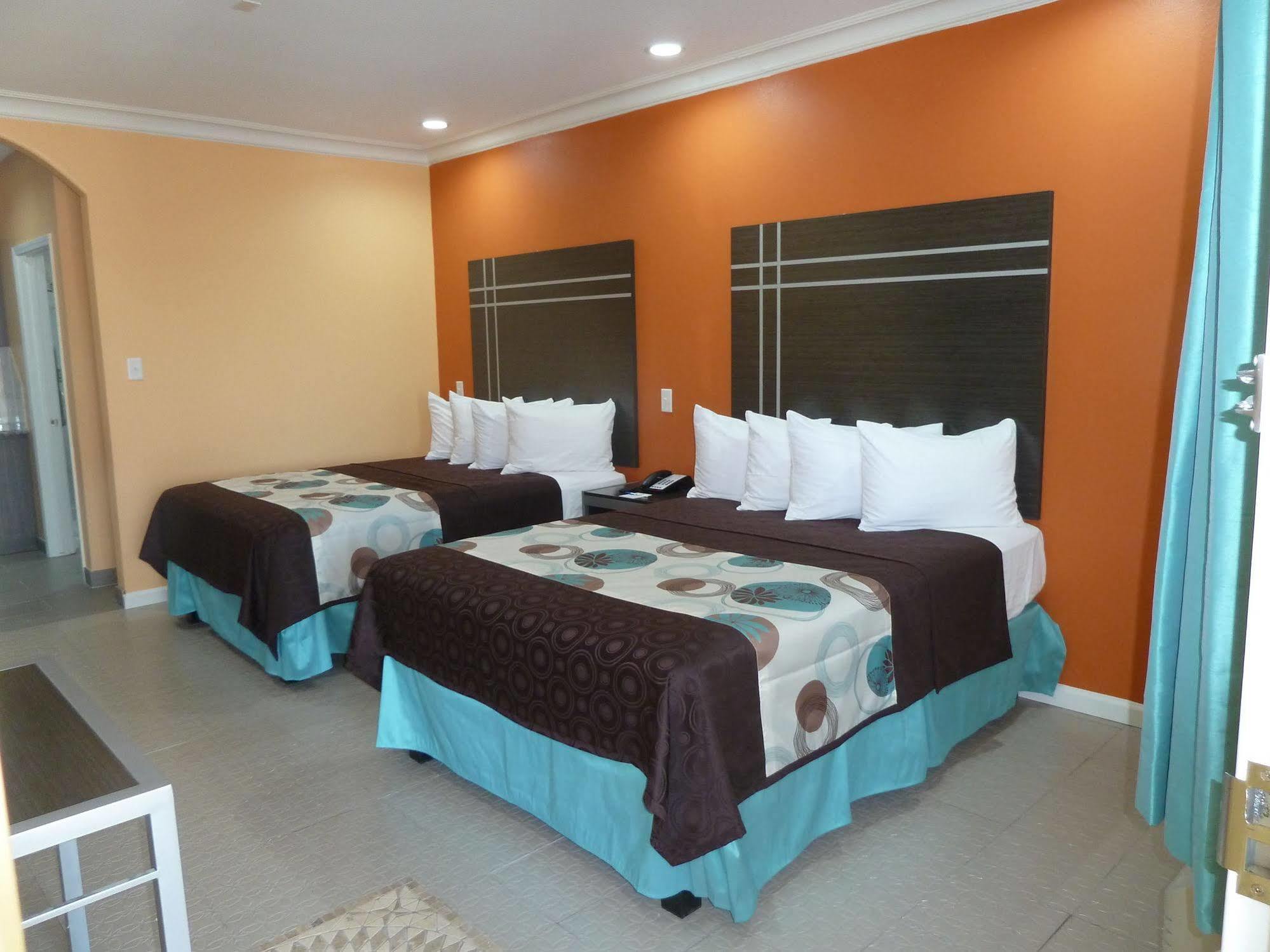 Americas Best Value Inn & Suites - Houston/Hwy 6 & Westpark Mission Bend Ngoại thất bức ảnh